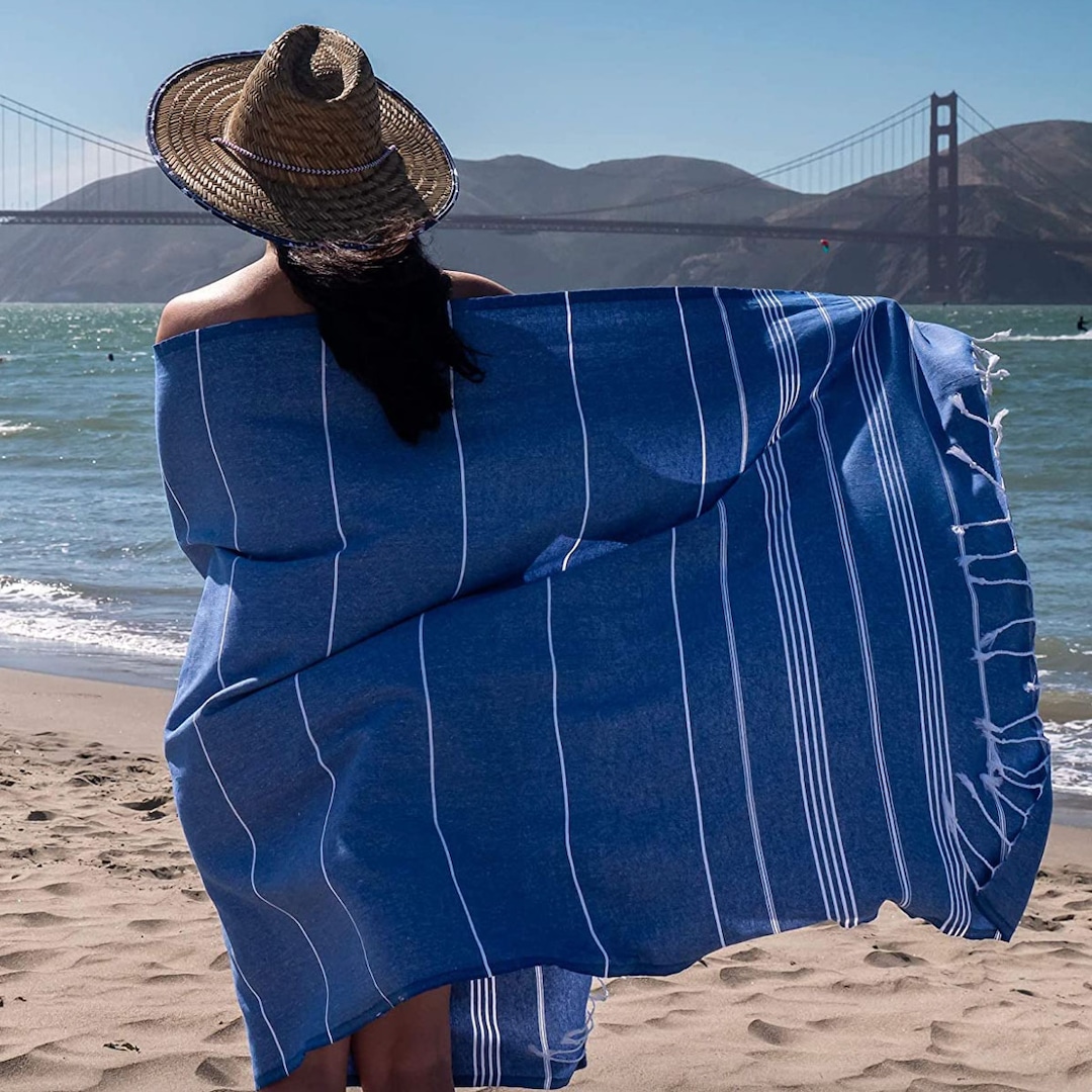 This Sand-Free Turkish Beach Towel Is Your New Beach Day Must-Have